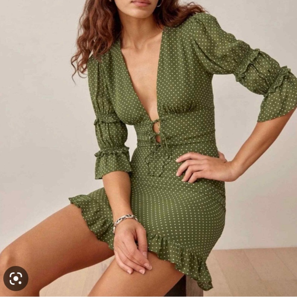 Reformation Laurelei Dress. Size 2 NWT!